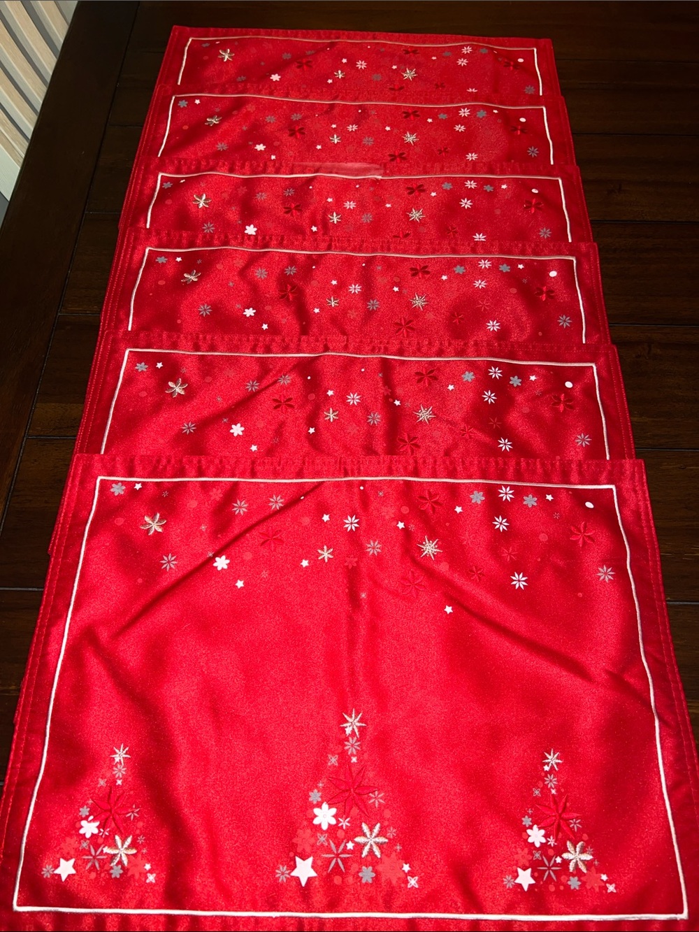 Food Network Embroidered Graphic Holiday Placemats